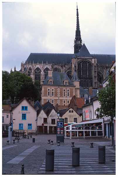 amiens_cath2